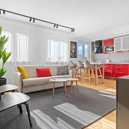 Ultra Elisabeta - Cismigiu Park *