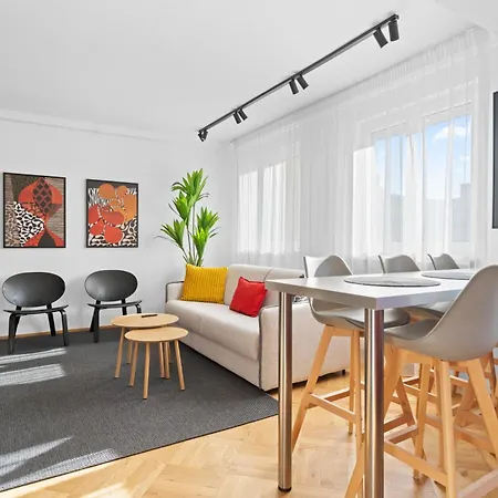 Ultra Elisabeta - Cismigiu Park *