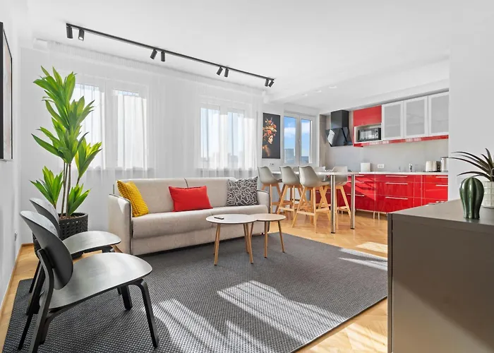 Ultra Elisabeta - Cismigiu Park *